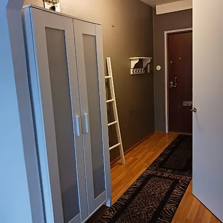 Hh Huoneistot Kaksio Parvekkeella *